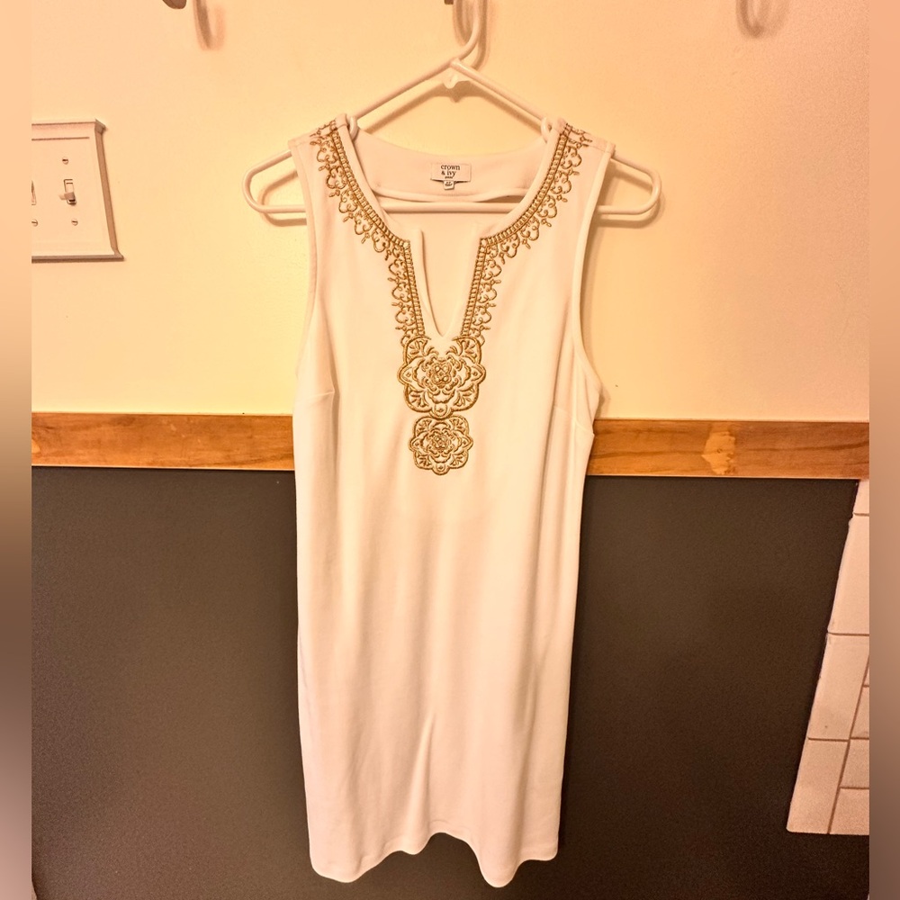 Crown and Ivy dress